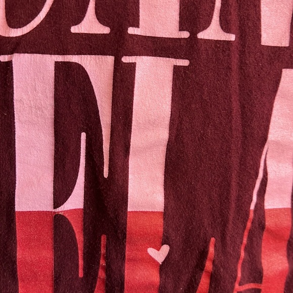 Jeffery Star Burgundy Can't Relate Short Sleeve Graphic T-Shirt - Picture 2 of 4